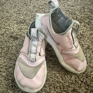 Nike kids shoes (9)